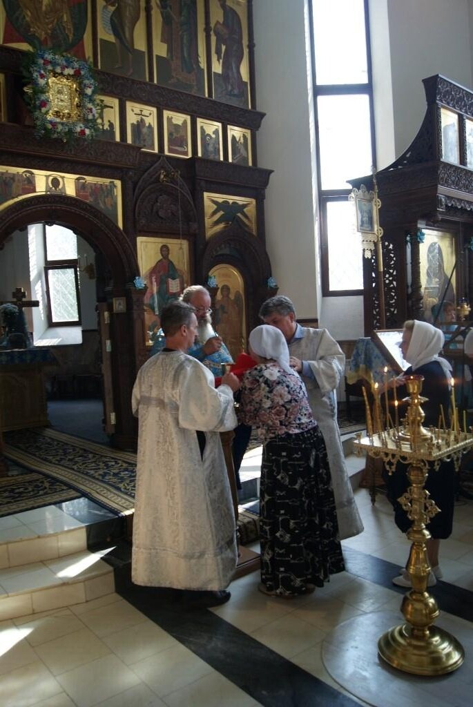 Престольный праздник храма в честь иконы Божией Матери «Почаевская» в городе Нефтеюганске