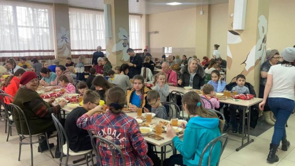 Хулиганка, уйди: самолет, летевший из Кирова в Калининград не смог сесть из-за кошки на взлетке