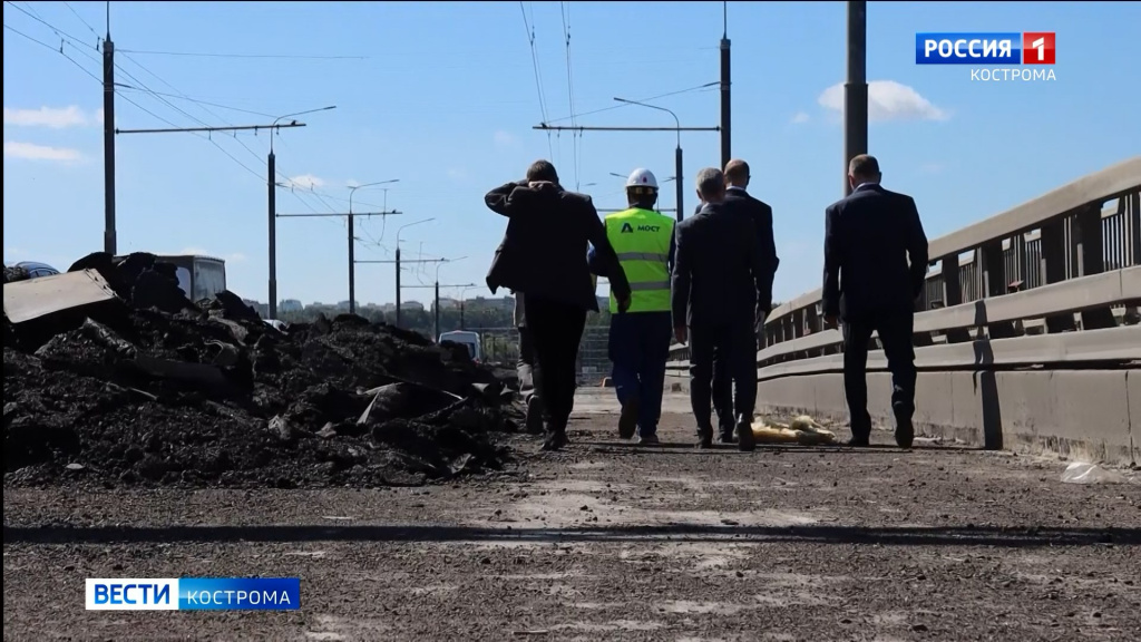 Бетонную поверхность волжского моста в Костроме отшлифуют пескоструйным оборудованием