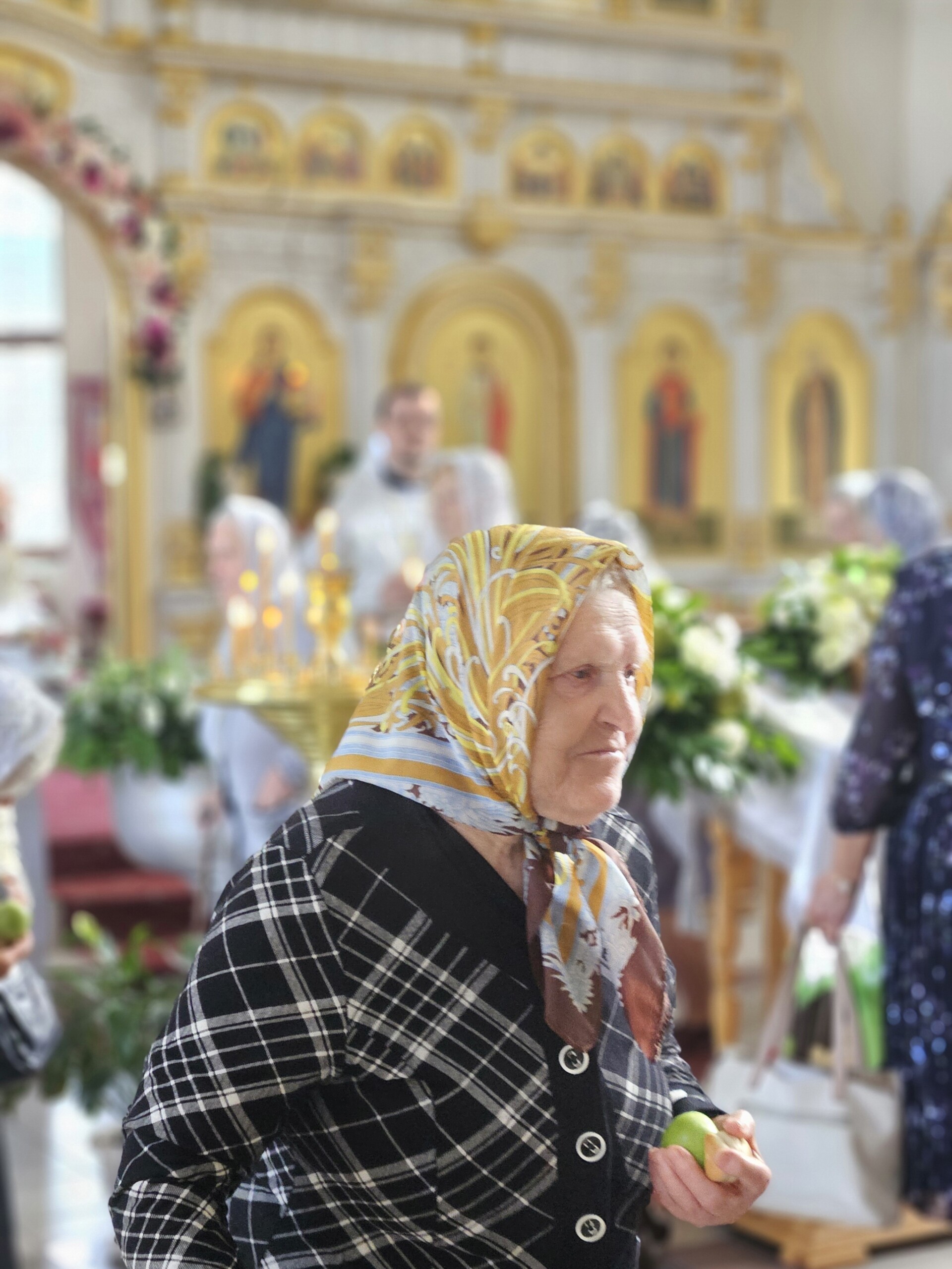 Праздник Преображения Господня в храме великомученика и целителя Пантелеимона г.Нижневартовска