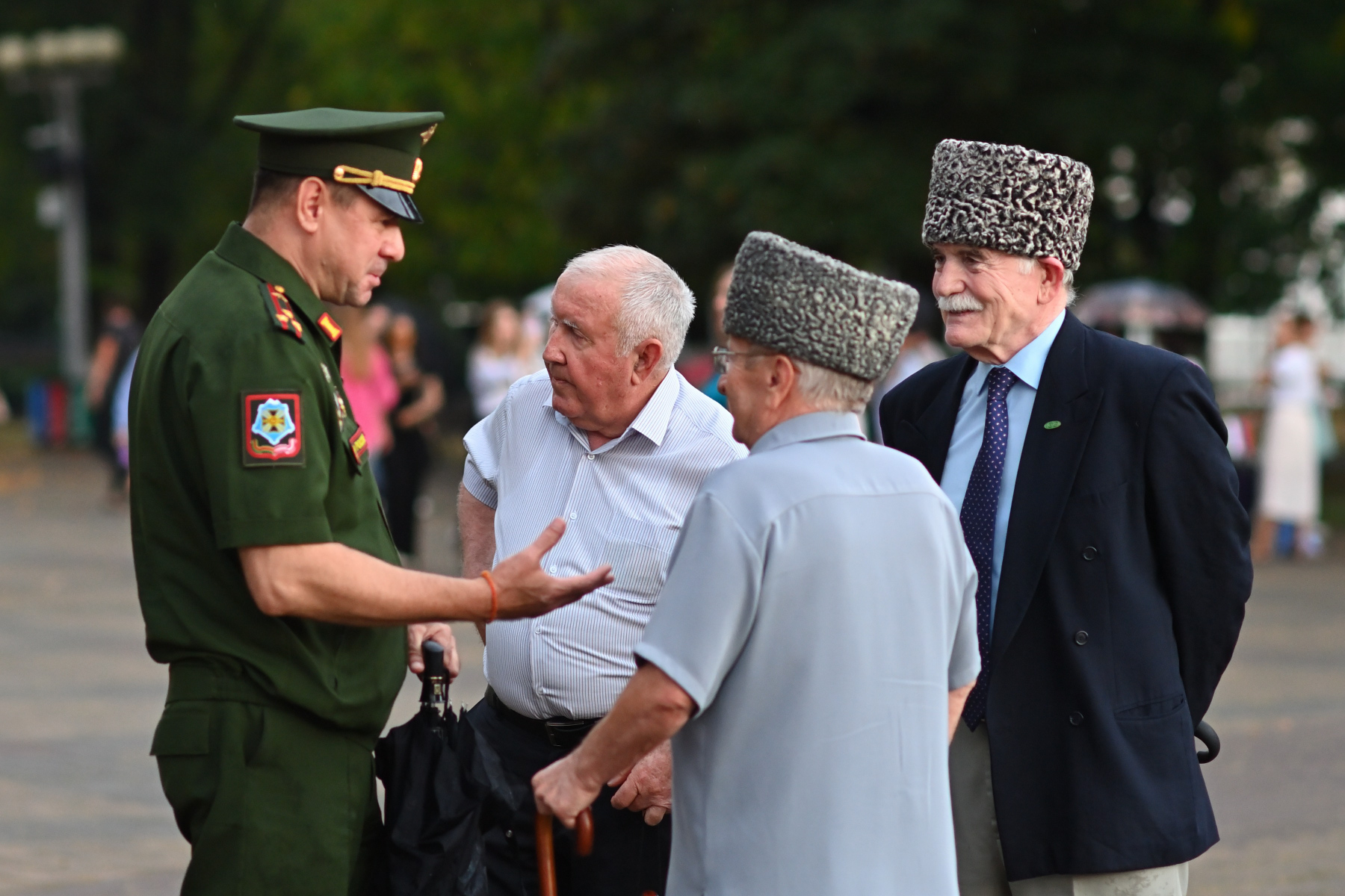 Глава Адыгеи поздравил жителей республики с Днем государственного флага России