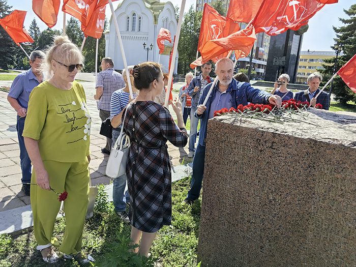 23 АВГУСТА – ДЕНЬ ПАМЯТИ ИВАНОВО-ВОЗНЕСЕНСКИХ РАБОЧИХ, РАССТРЕЛЯННЫХ ЦАРСКИМИ ВОЙСКАМИ