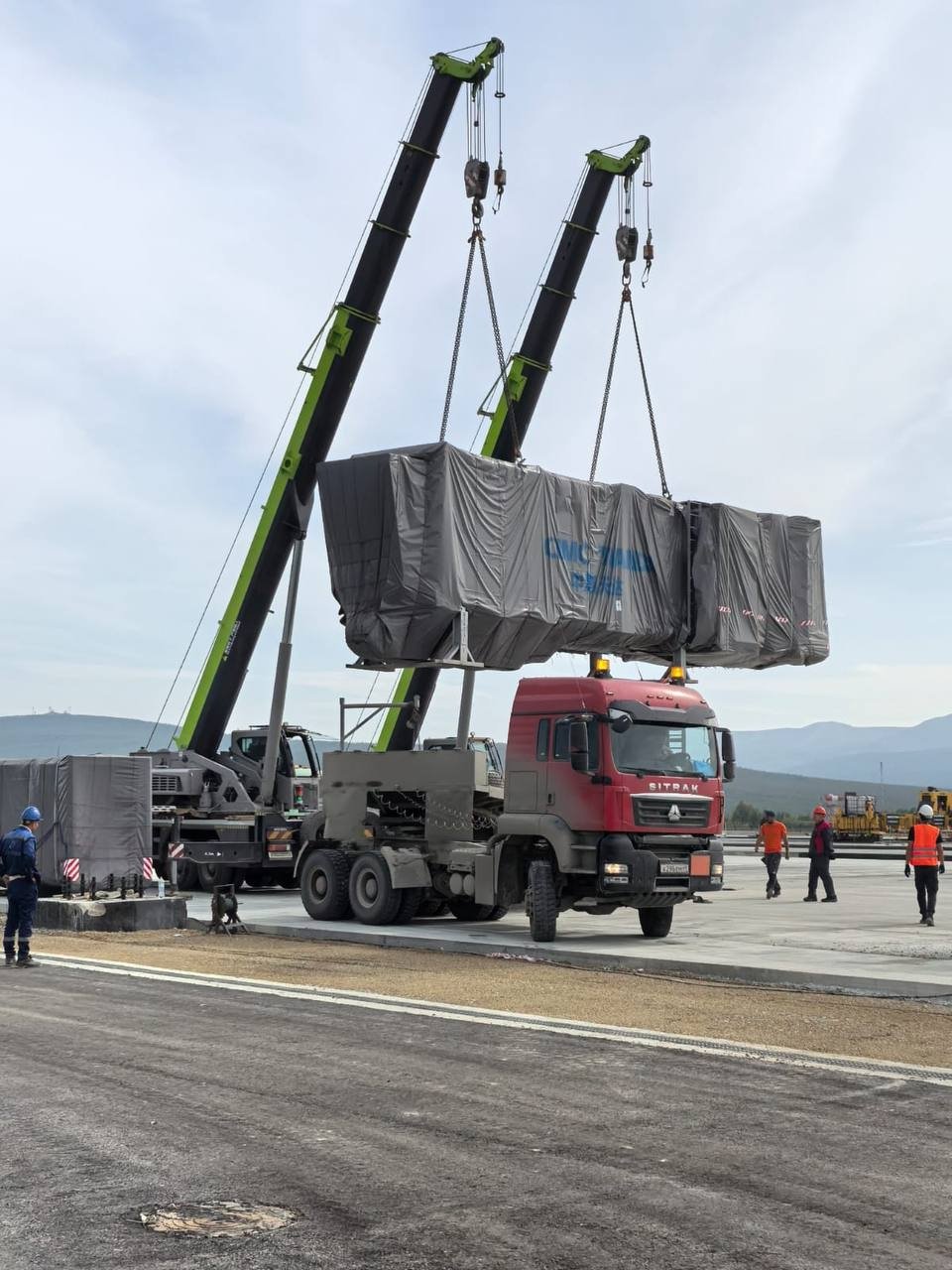 В новом терминале аэропорта в Магадане приступили к монтажу телетрапов