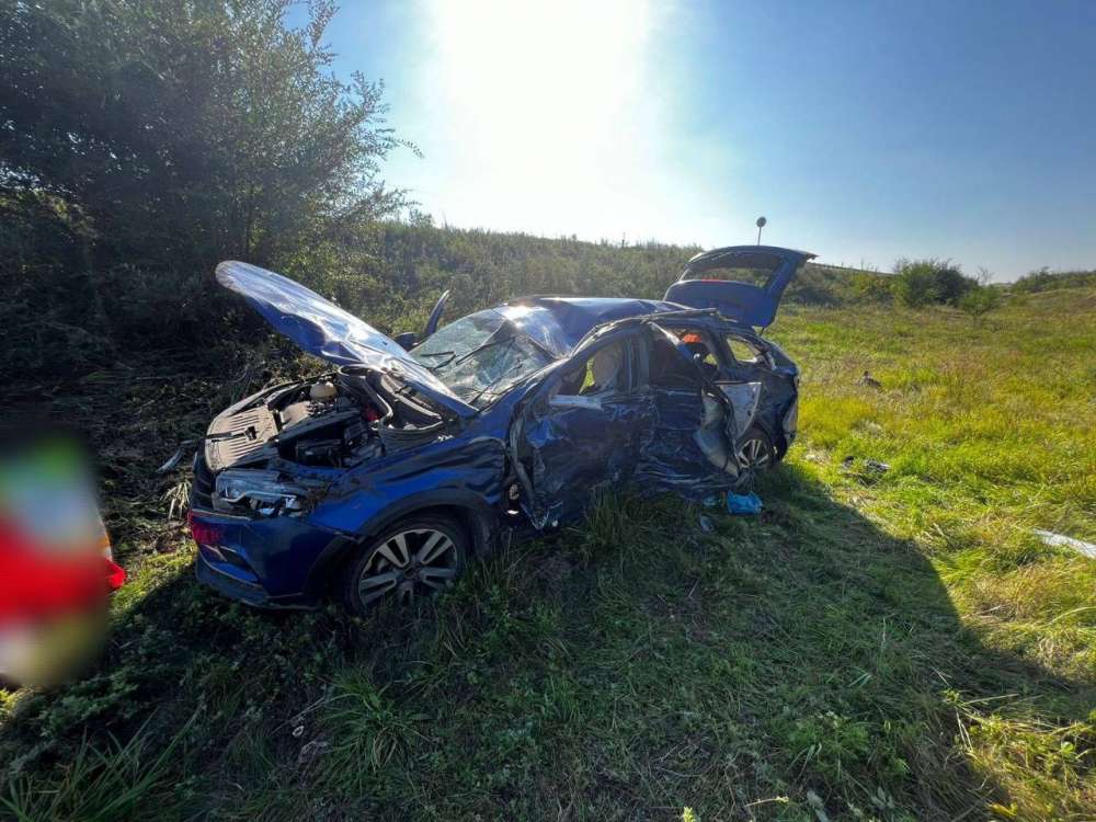 В Оренбургском районе в ДТП погибла женщина и пострадали дети