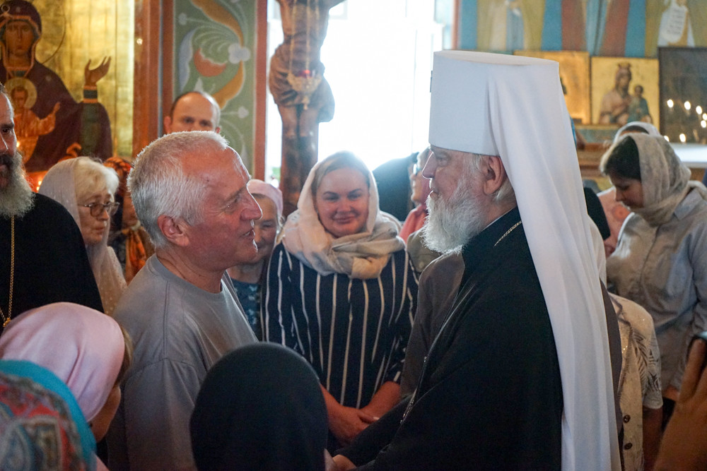 В праздник Успение Пресвятой Богородицы митрополит Герман совершил литургию в Свято-Троицком женском монастыре