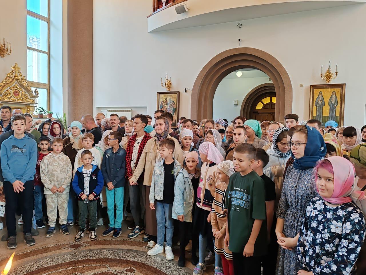 В храмах Читинской епархии благословили на успехи в новом учебном году