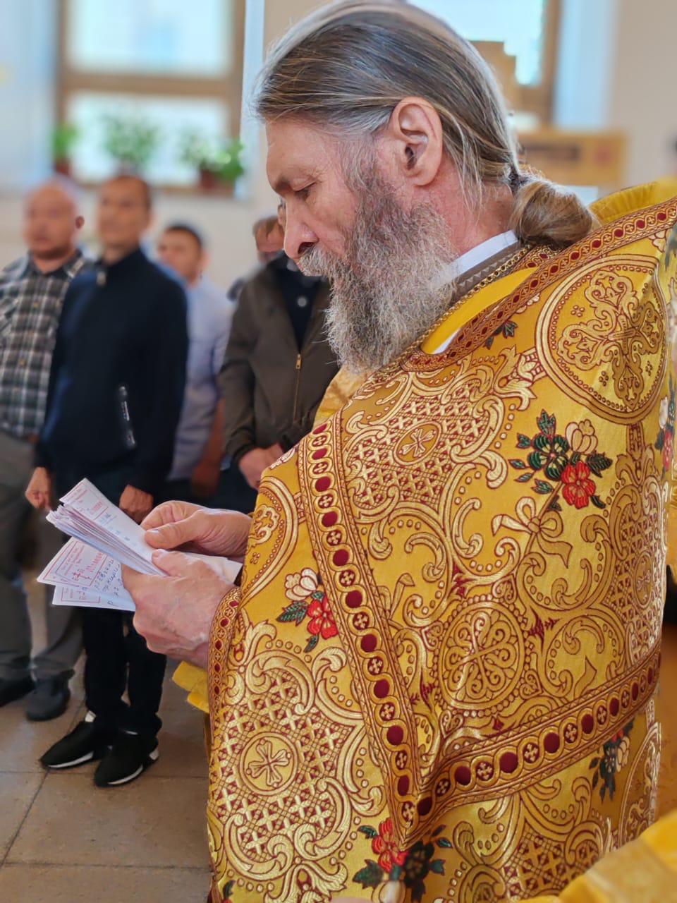 В храмах Читинской епархии благословили на успехи в новом учебном году