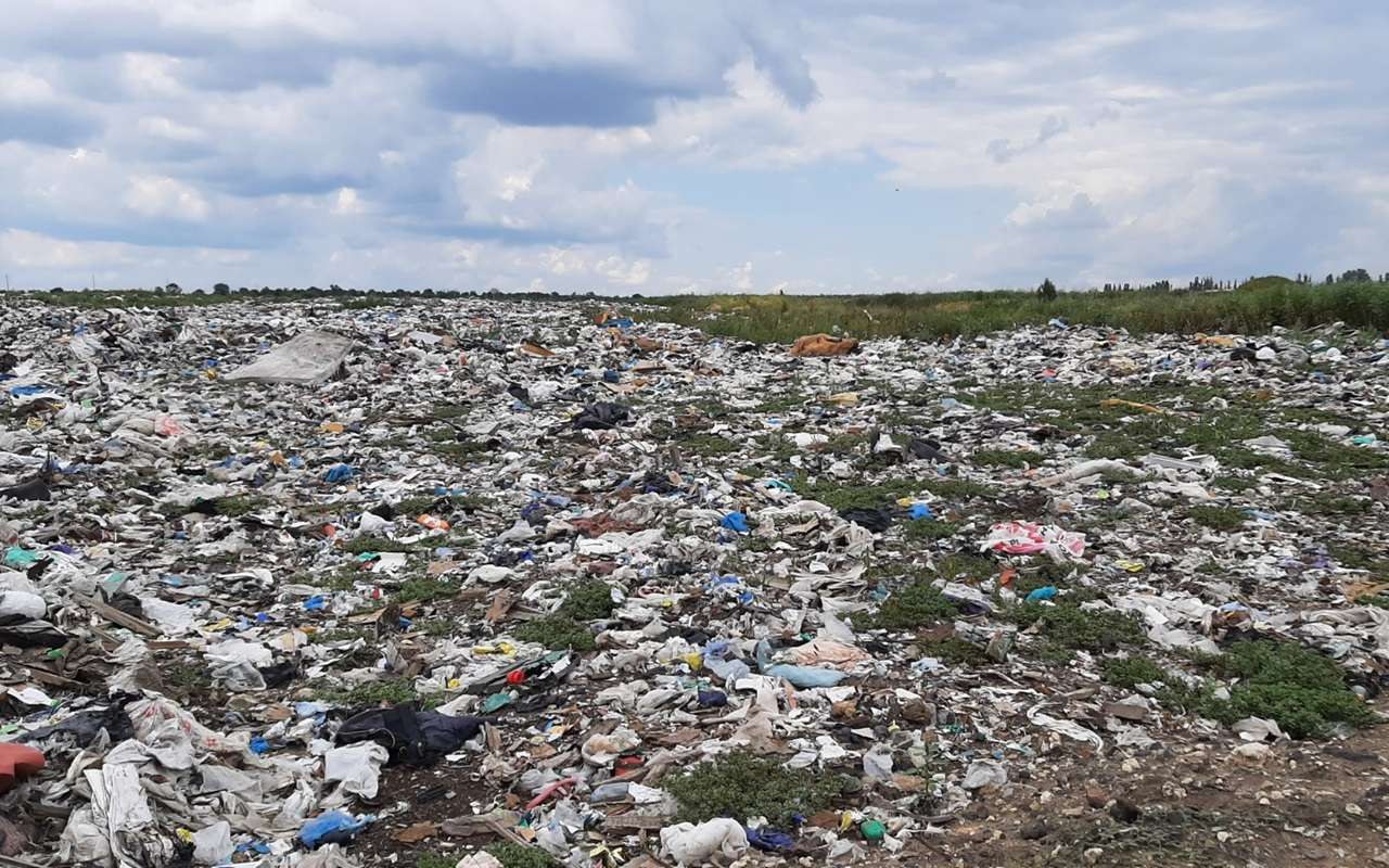 Незаконную свалку на площади 6,7 га обнаружили в Воронежской области