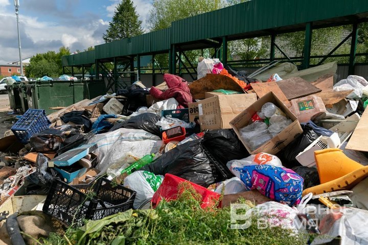 «В настоящее время возникла сложная ситуация»: почему Казань утонула в мусоре