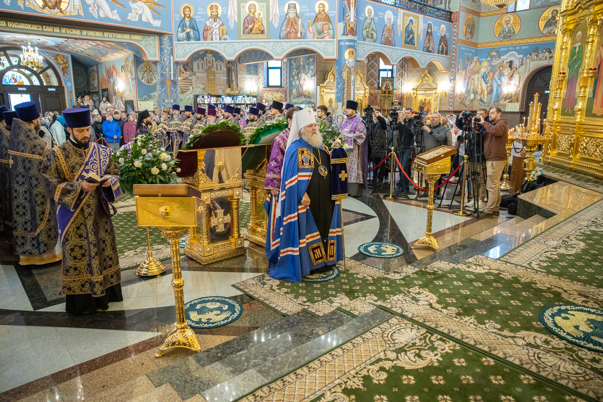 В Сургут прибыла чудотворная Казанская икона Божией Матери