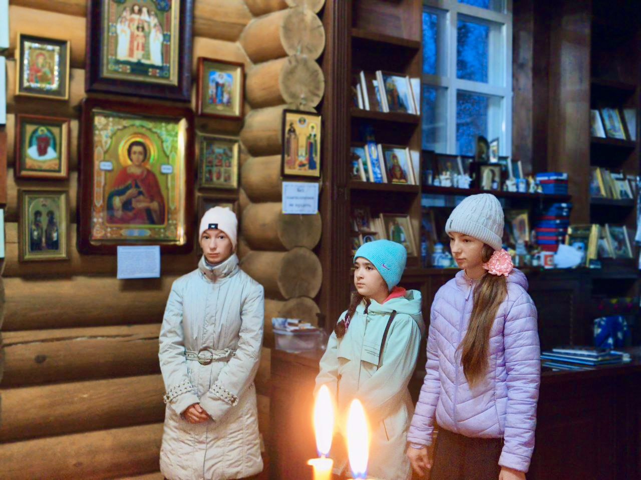 В Воскресной школе д. Шапша возобновились занятия