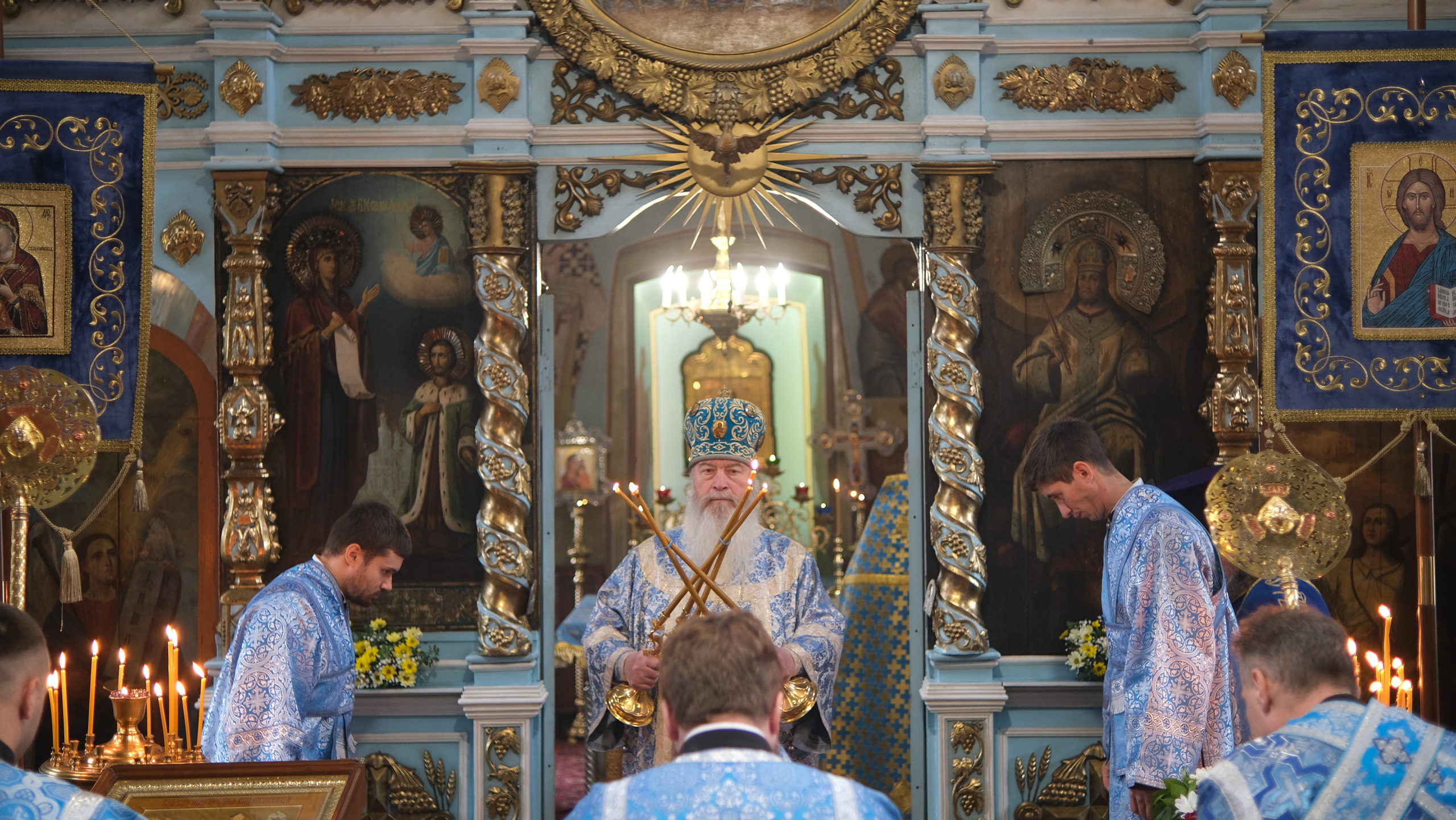 Престольный праздник церкви Сретения Владимирской иконы Божией Матери