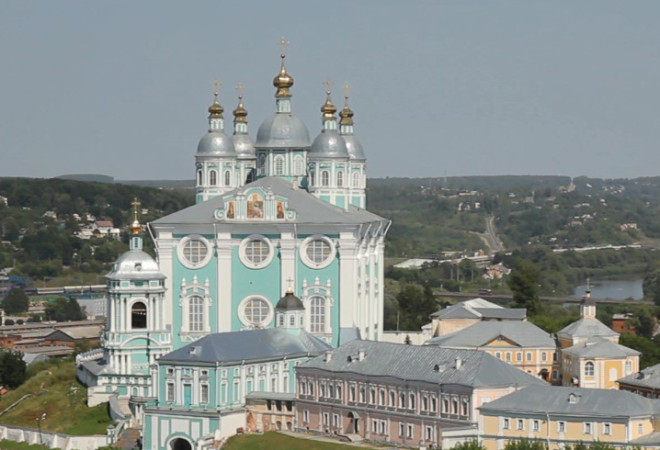 Патриарх Кирилл проведет богослужение в Смоленском Успенском соборе