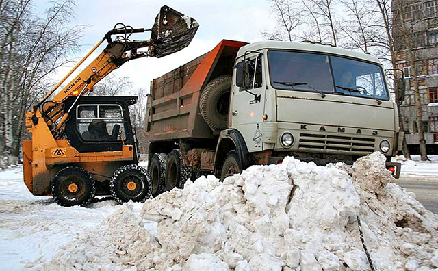 С улиц Твери зимой планируют вывезти 33 333 кубометра снега