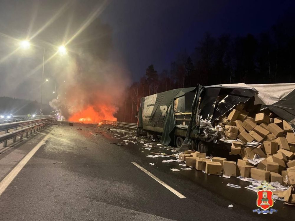 Движение на участке М-11 в Тверской области восстановлено по одной полосе