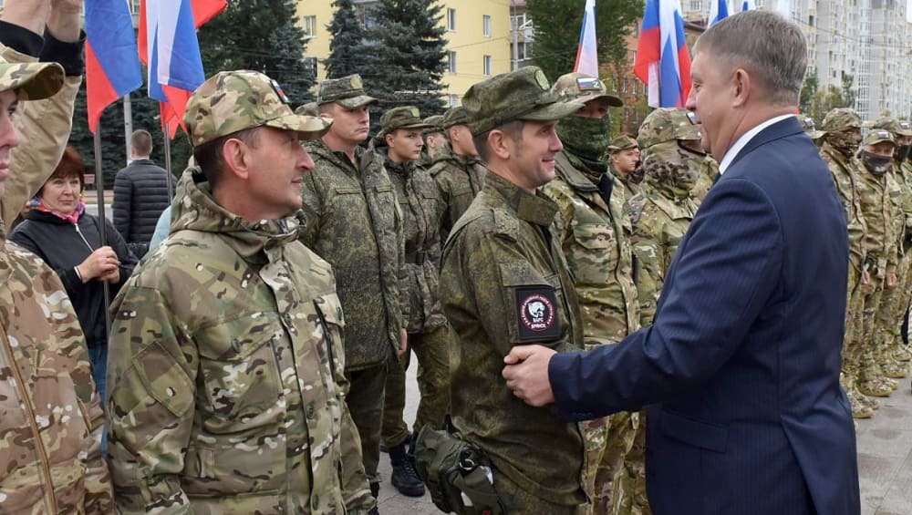 Брянский чиновник стал военнослужащим отряда «Барс-Брянск»