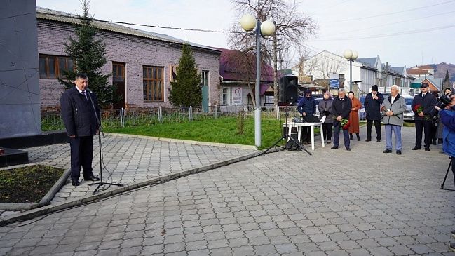 В Горно-Алтайске состоялся митинг, посвященный Дню памяти жертв политических репрессий