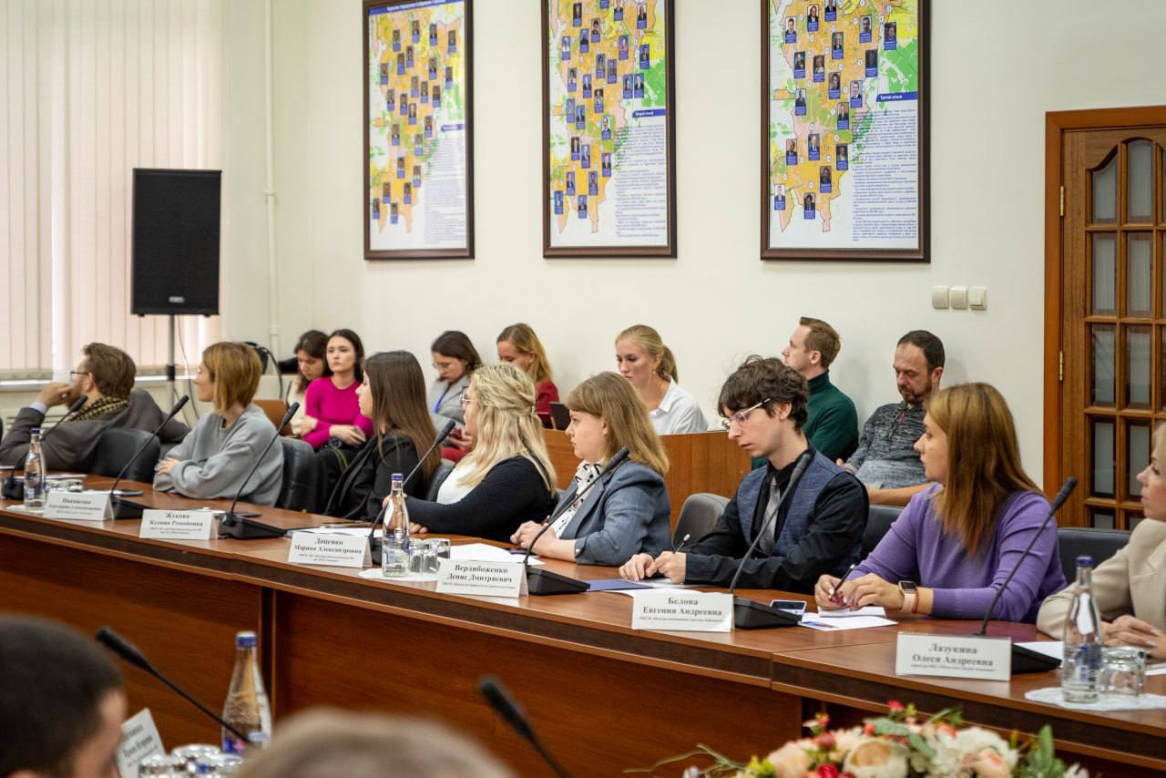 В Курске прошел круглый стол в рамках муниципального этапа Рождественских чтений