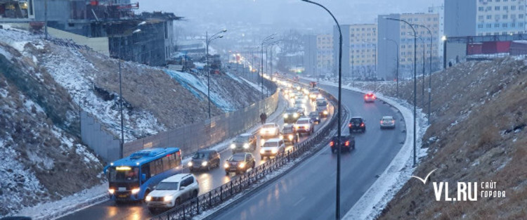 Сегодня во Владивостоке снег с дождём