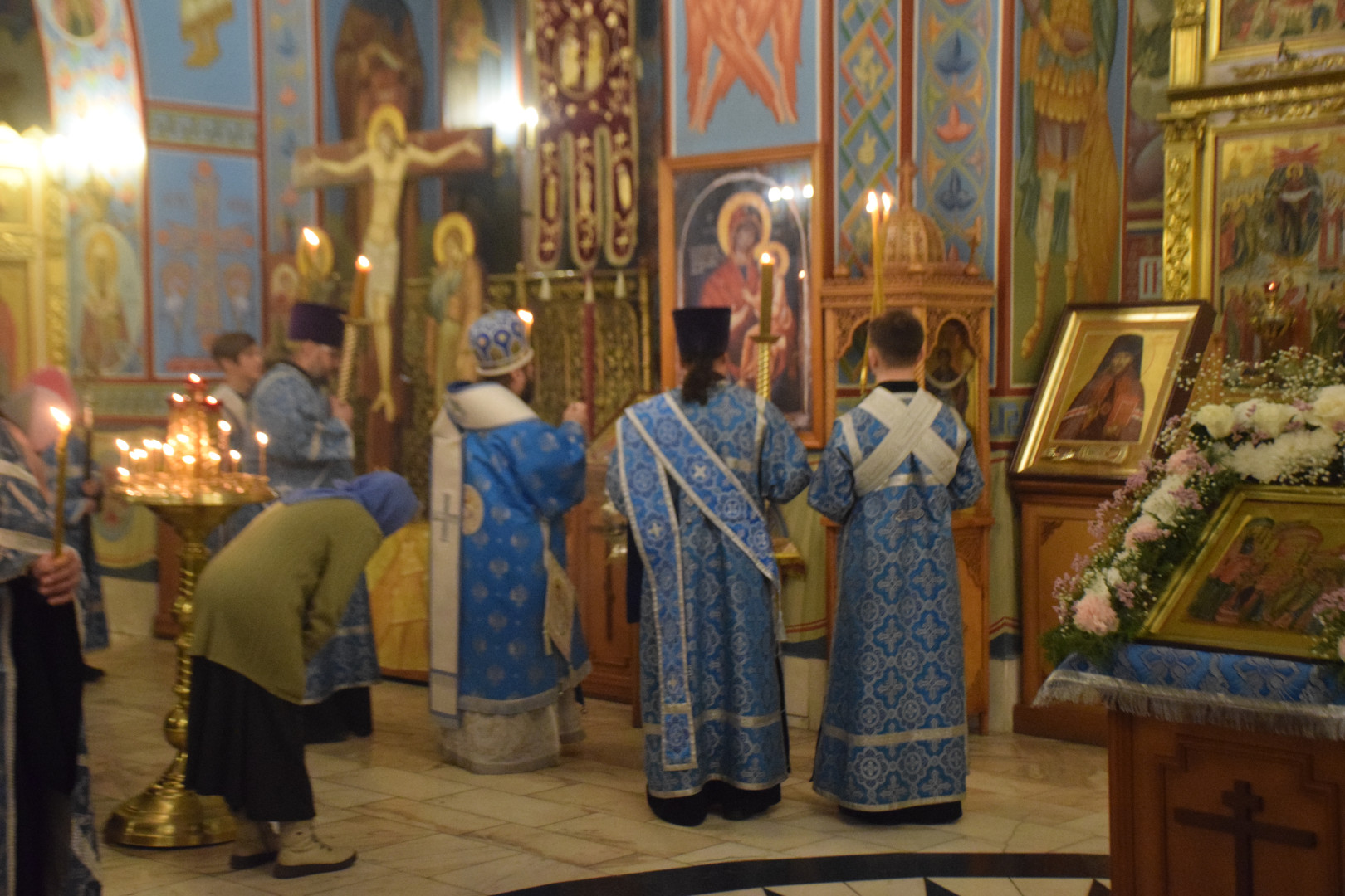 Всенощное бдение накануне праздника Введения во храм Пресвятой Богородицы